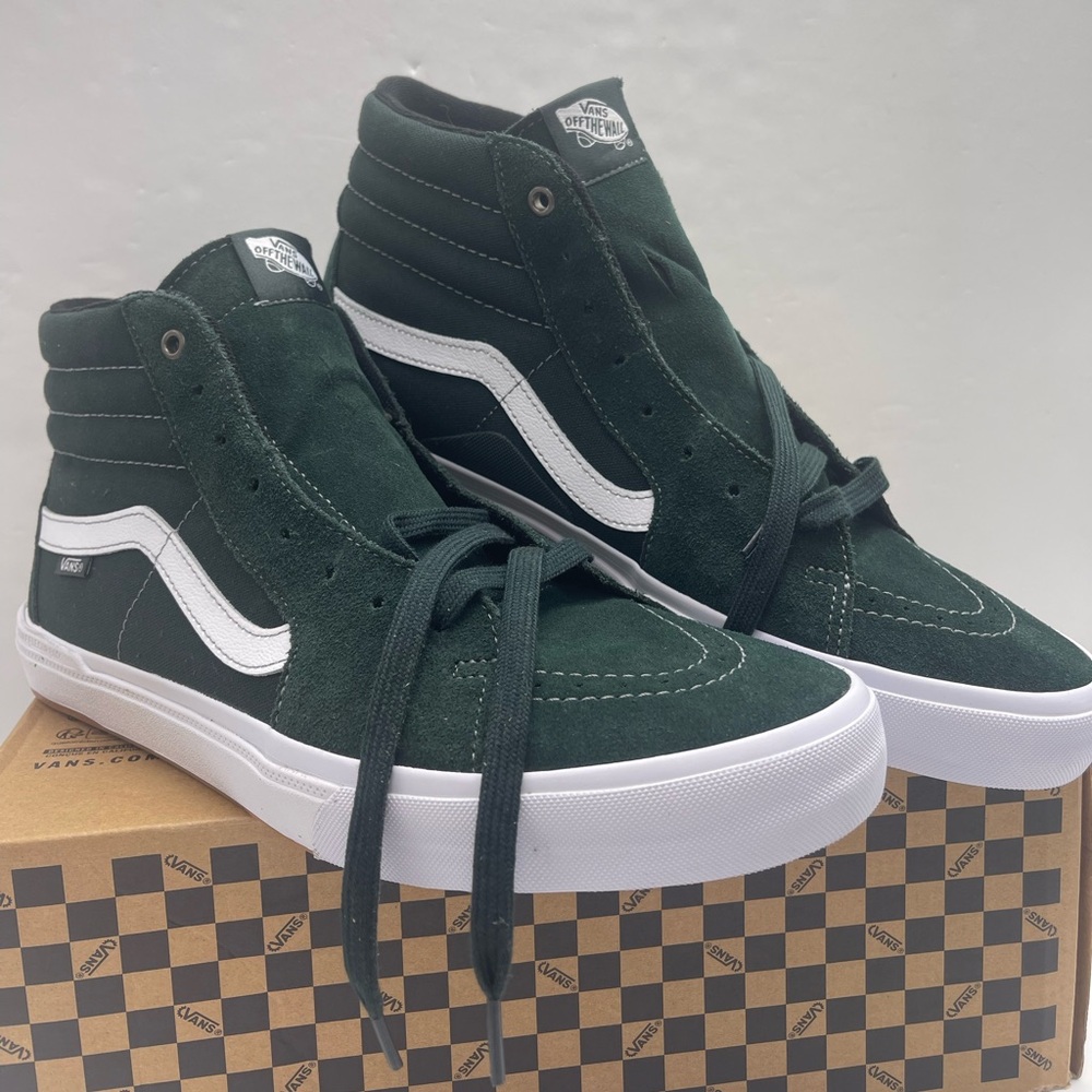 Men’s Men’s Vans Bmx Sk8-Hi
Dark Forest
VN000D3Q1CI Sneakers Maximum Cushioning - Picture 4 of 16